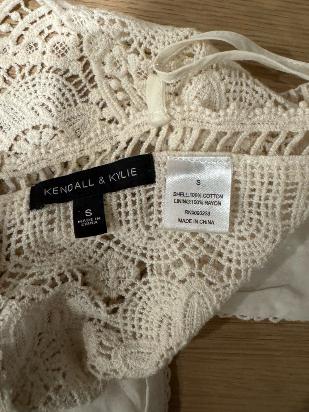 Kendall & Kylie Cream Crochet Lace Bralette - Picture 4 of 4